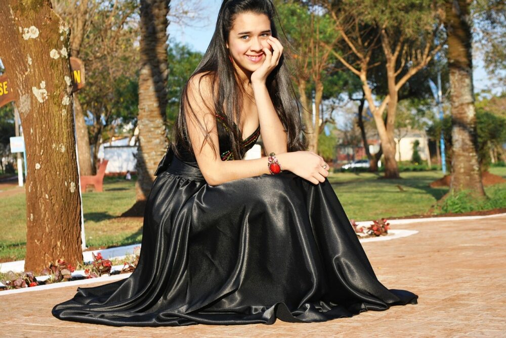 Fashion Designer, Claudia
